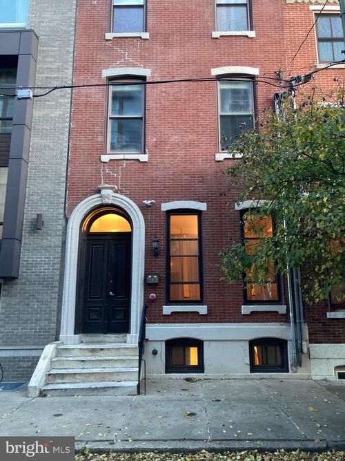 apt-100-729 S 12th St, PHILADELPHIA, PA, 19147-1800 | Card Image