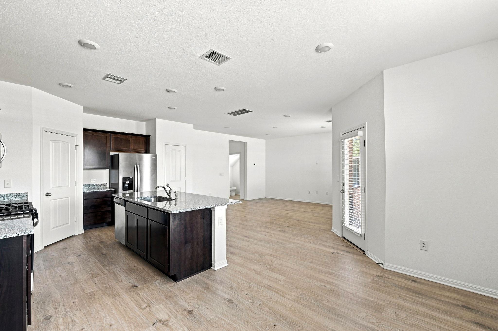 Residential Lease in Georgetown 5