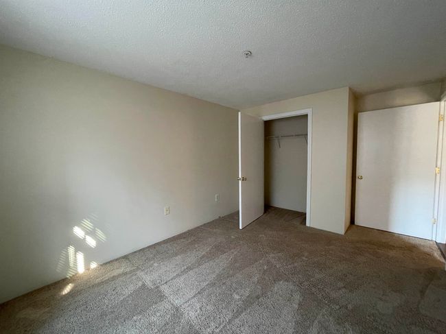 APT-201 - 96 Powers St, Condo with 2 bedrooms, 1 bathrooms and null parking in Milford NH | Image 35