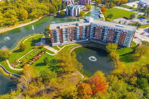 308-30 Blue Springs Dr, Waterloo, ON, N2J4T2 | Card Image