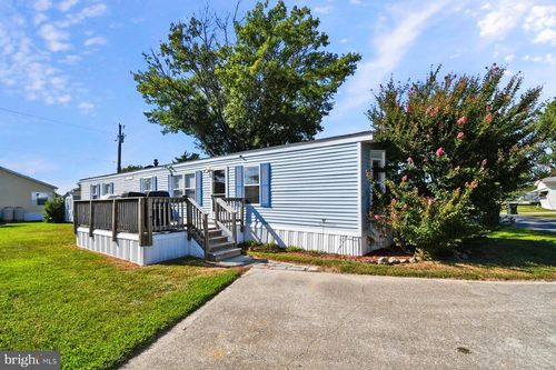 21788 C St, REHOBOTH BEACH, DE, 19971-8404 | Card Image