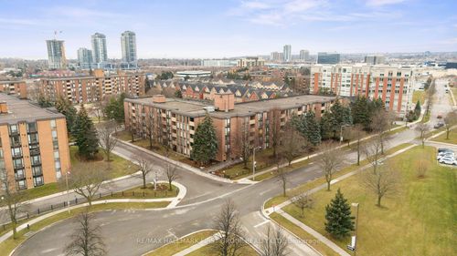 509-1525 Diefenbaker Crt, Pickering, ON, L1V3W1 | Card Image