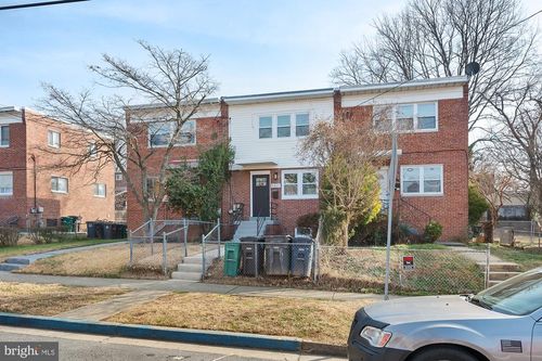 5821 Jamestown Rd, HYATTSVILLE, MD, 20782-3257 | Card Image