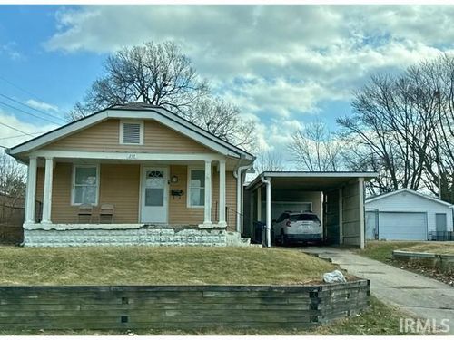 217 Ringwood Way, Anderson, IN, 46013-4256 | Card Image