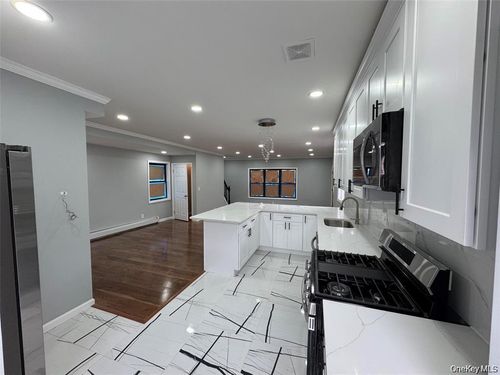 9303 Avenue K, Brooklyn, NY, 11236-4307 | Card Image