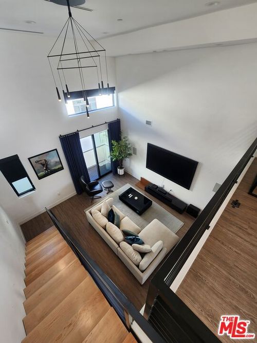 11314 W Raitt Lane, North Hollywood, CA, 91606 | Card Image