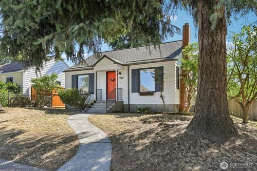 1749 S Anderson Street, Tacoma, WA, 98405 | Card Image