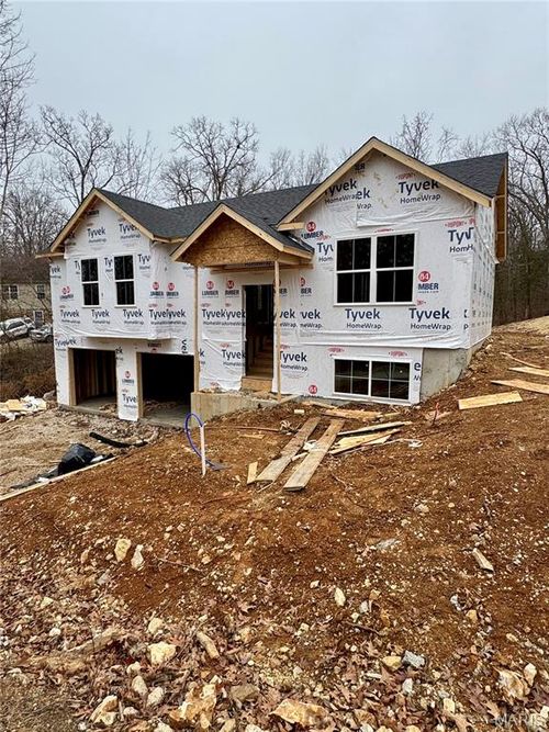 2942 Marathon Dr, De Soto, MO, 63020-4607 | Card Image