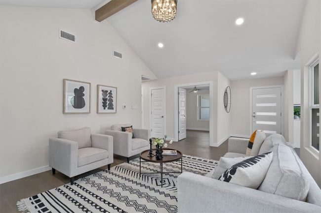 6901 Windrift Way, House other with 3 bedrooms, 2 bathrooms and null parking in Austin TX | Image 10