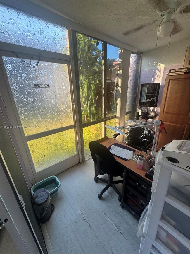APT-13 - 6515 W 27 Th Ct, Condo with 2 bedrooms, 2 bathrooms and null parking in Hialeah FL | Image 7