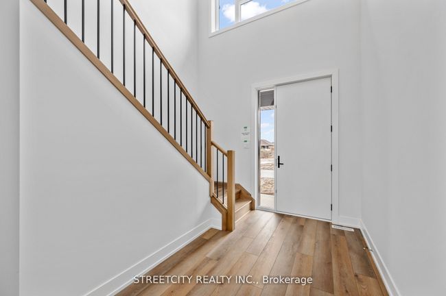 33 Lucas Rd, House other with 3 bedrooms, 3 bathrooms and 2 parking in St. Thomas ON | Image 4