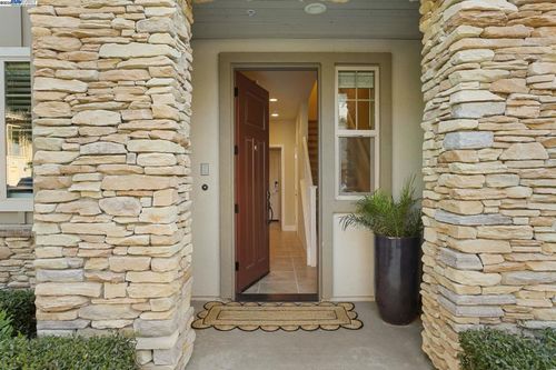 unit-5-833 Tranquility Cir, Livermore, CA, 94551-6610 | Card Image