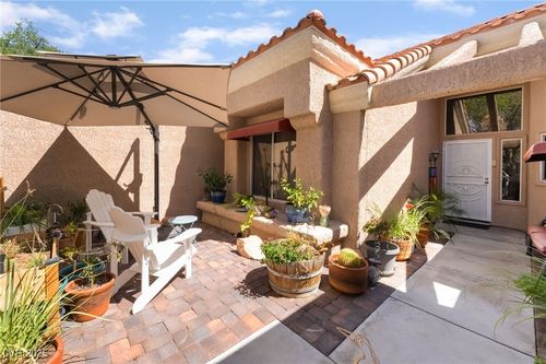 9109 Gemstone Dr, Las Vegas, NV, 89134-8561 | Card Image