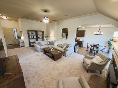 401 W Worchester, Siloam Springs, AR, 72761-8973 | Card Image