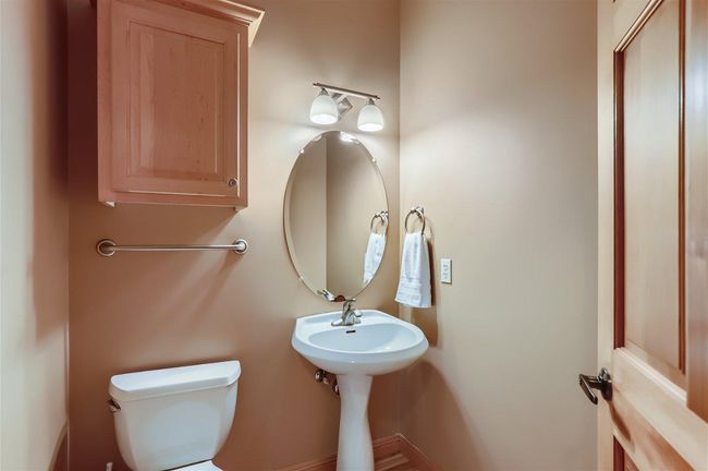 Main floor Powder Room. | Image 12