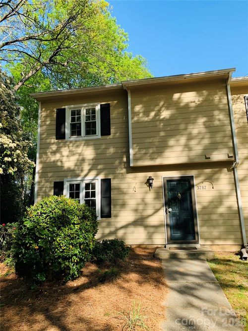 3282 Heathstead Pl, Charlotte, NC, 28210-4325 | Card Image