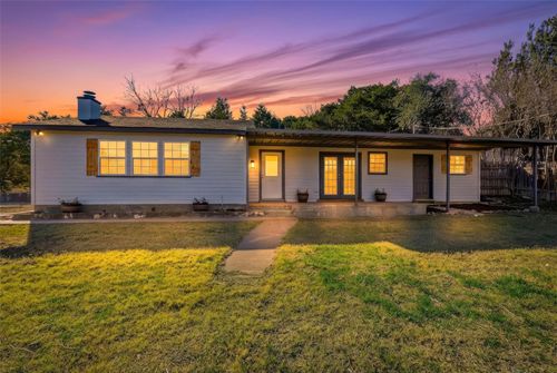 820 Blackfoot Ct, Granbury, TX, 76048-5302 | Card Image