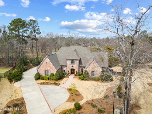 104 Cherry Laurel Ct, Ridgeland, MS, 39157-8842 | Card Image