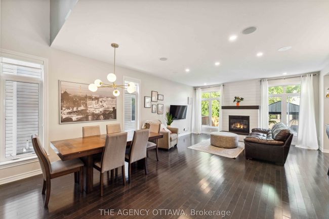 626 White Alder Ave, House other with 4 bedrooms, 4 bathrooms and 4 parking in Gloucester ON | Image 10