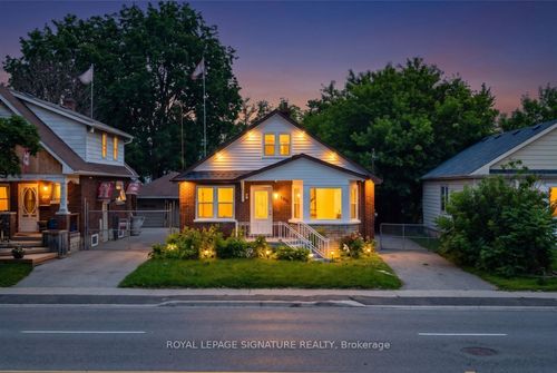 195 Park Rd S, Oshawa, ON, L1J4H1 | Card Image