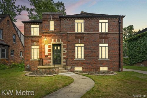 14554 Woodmont Ave, Detroit, MI, 48227-1439 | Card Image