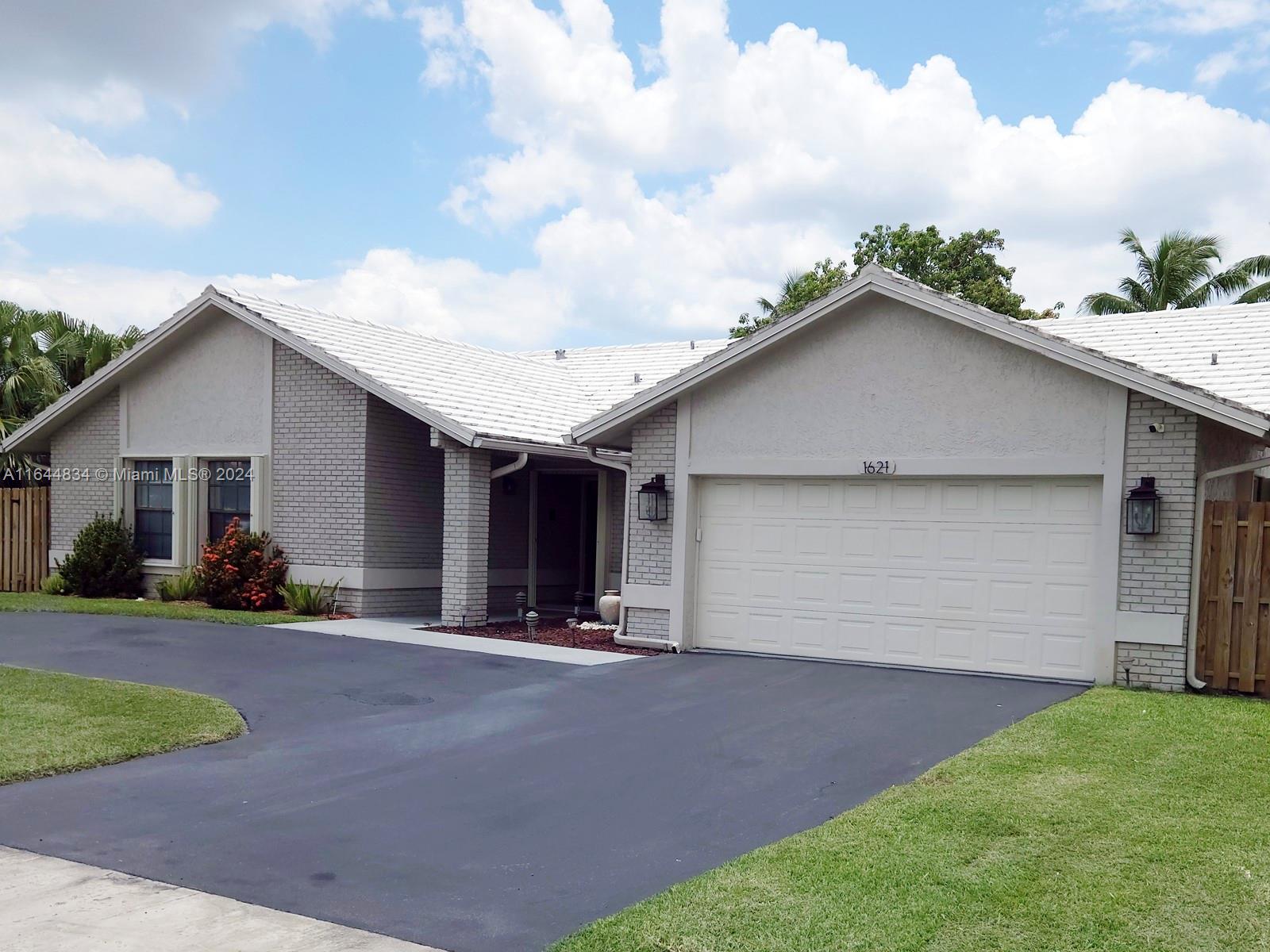 Bardolier , Johns Creek, GA 30022