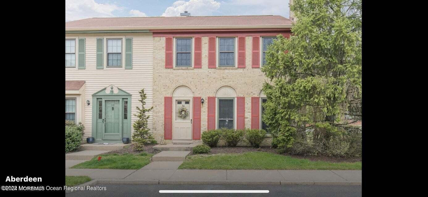 Winchester Ct, Matawan, NJ 07747