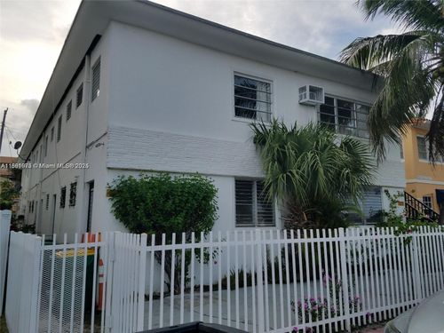 apt-14-8132 Harding Ave, Miami Beach, FL, 33141-1687 | Card Image