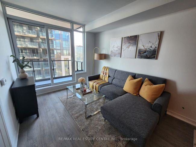 3311 - 1926 Lake Shore Blvd W, Condo with 2 bedrooms, 2 bathrooms and 1 parking in Toronto ON | Image 7