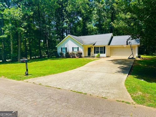 6533 River Hill Dr, Flowery Branch, GA, 30542-5582 | Card Image