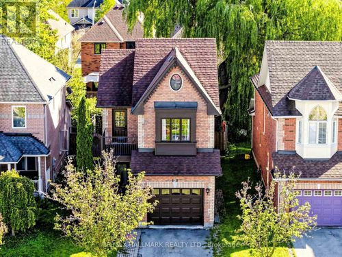 45 Colonial Cres, Richmond Hill, ON, L4E3X3 | Card Image