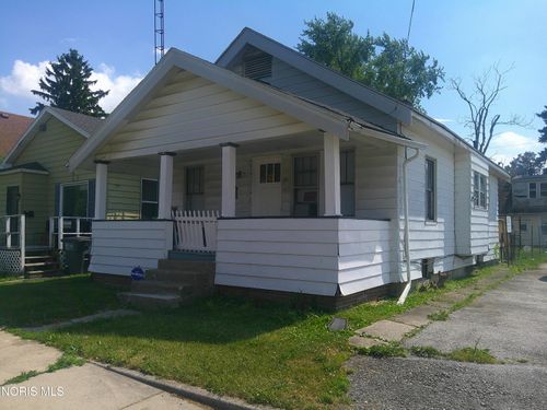 729 Chicago St, Toledo, OH, 43611-3608 | Card Image