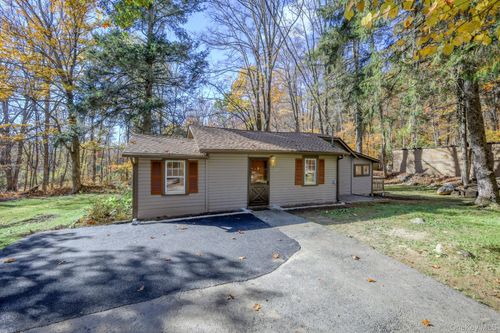 a-147 Canopus Hollow Road, Putnam Valley, NY, 10579 | Card Image