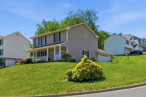 1623 Bush Farm Dr, Vinton, VA, 24179-5101 | Card Image