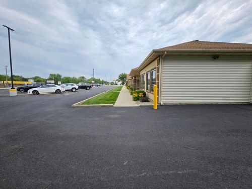 ste-j-13115 Wicker Ave, Cedar Lake, IN, 46303-7402 | Card Image