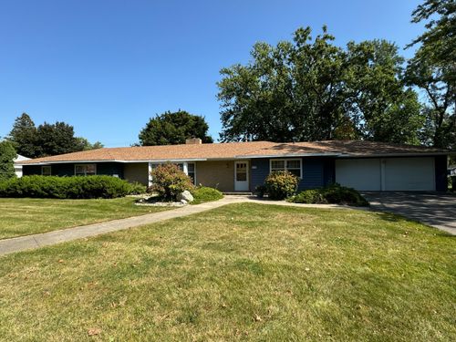 305 S Oak St, Hendricks, MN, 56136-9530 | Card Image