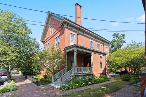 4-151 Pine Street, Portland, ME, 04102 | Card Image