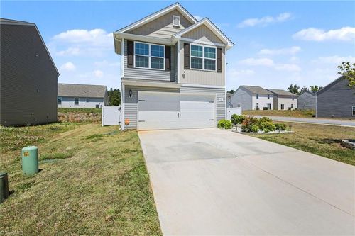 4621 Glencraig Ave, Greensboro, NC, 27405-5072 | Card Image