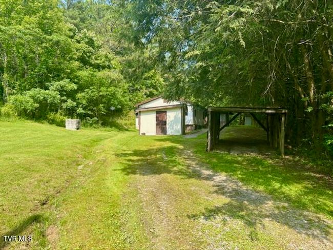 11616 Alfred Cox Dr, House other with 3 bedrooms, 1 bathrooms and null parking in Pound VA | Image 10
