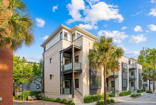 193 Saint Philip Street, Charleston, SC, 29403 | Card Image