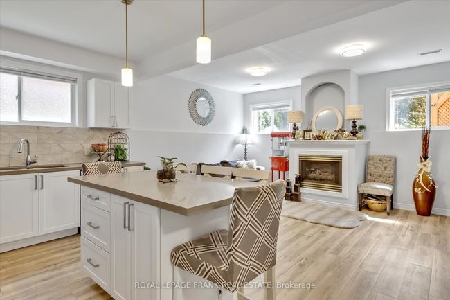 999 Baker St, House other with 5 bedrooms, 3 bathrooms and 2 parking in Peterborough ON | Image 27