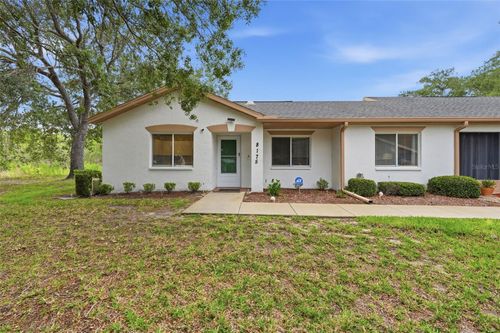 8175-8175 Sturbridge Ct, Weeki Wachee, FL, 34613-7521 | Card Image