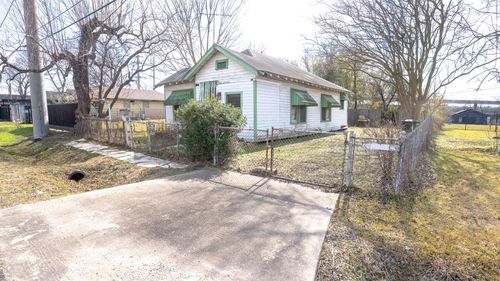 8808 Leander Street, Houston, TX, 77012 | Card Image