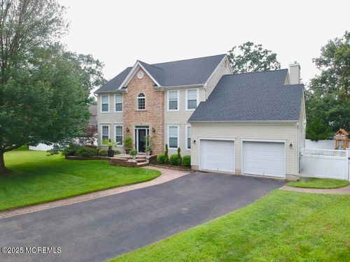 747 Hill St, Lanoka Harbor, NJ, 08734-1733 | Card Image