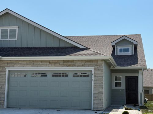 2517 Arlene Pl, Lawrence, KS, 66046-5509 | Card Image