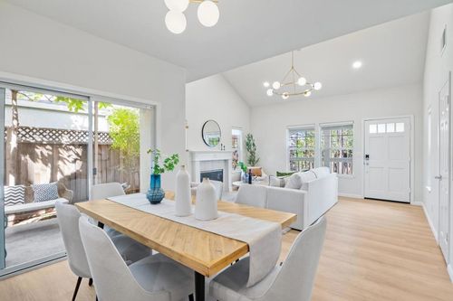 838 Excell Ct, Mountain View, CA, 94043-1755 | Card Image