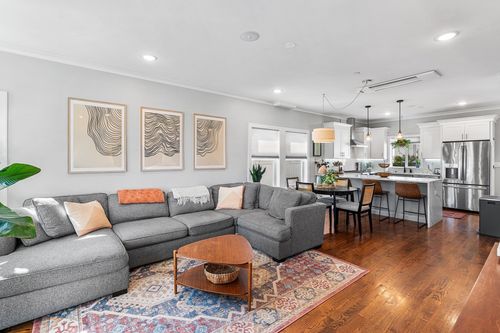 28-28 Langdon St, Boston, MA, 02119-2738 | Card Image