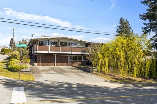 2113 Cape Horn Ave, Coquitlam, BC, V3K1J4 | Card Image