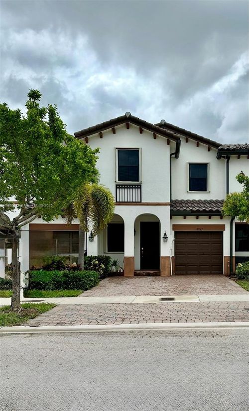 8821 Nw 103rd Pl, Doral, FL, 33178-4073 | Card Image