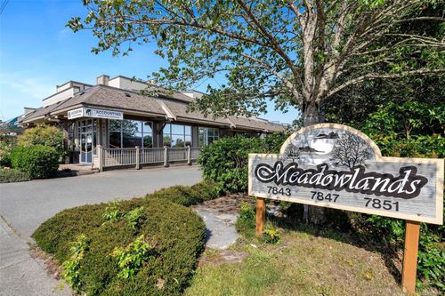 10-7847 East Saanich Rd, Central Saanich, BC, V8M2B4 | Card Image